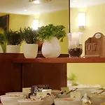 Hotel My