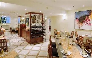 Hotel My