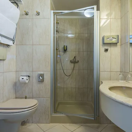 My Hotel 4*