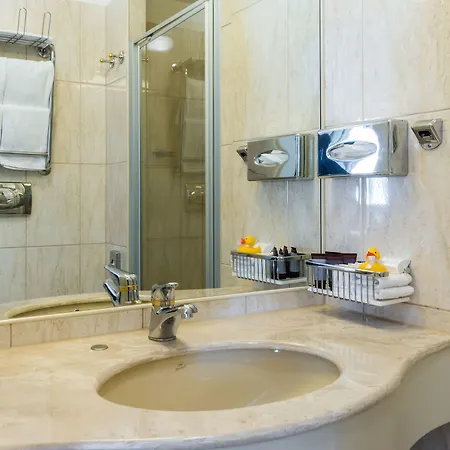 Hotel My 4*