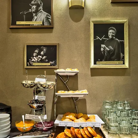 Ξενοδοχείο My 4*