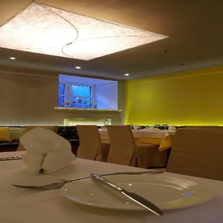 Hotel My